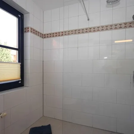 Oewern Dieck 42 *